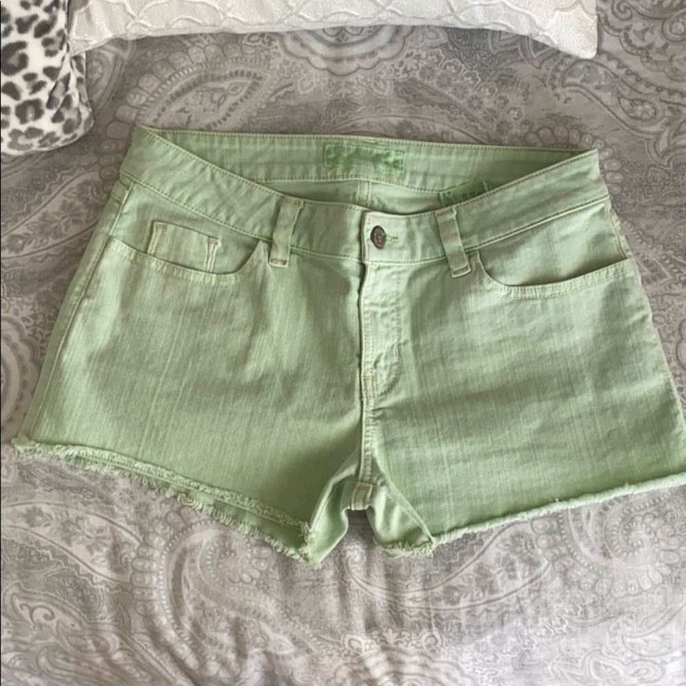 ✨ Bundle & Save | Guess Shorts